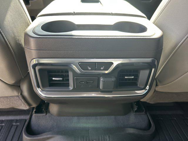 2020 GMC Sierra 1500 4WD Crew Cab Short Box SLT