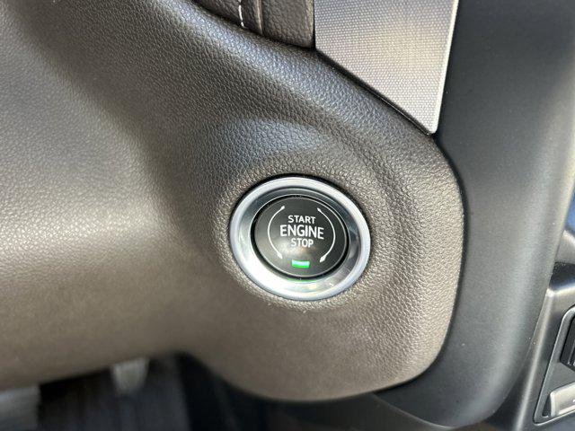 2020 GMC Sierra 1500 4WD Crew Cab Short Box SLT
