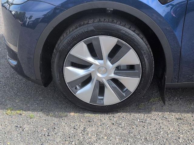 2024 Tesla Model Y Long Range Dual Motor All-Wheel Drive