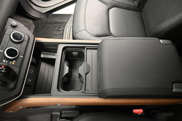 2024 Land Rover Defender 110 P400 S