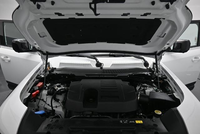2024 Land Rover Defender 110 P400 S