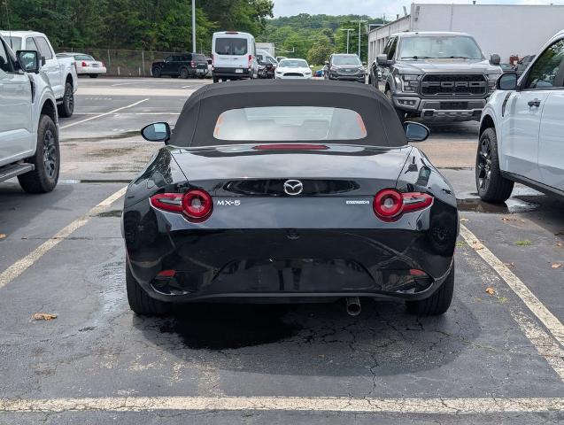 2025 Mazda MX-5 Sport