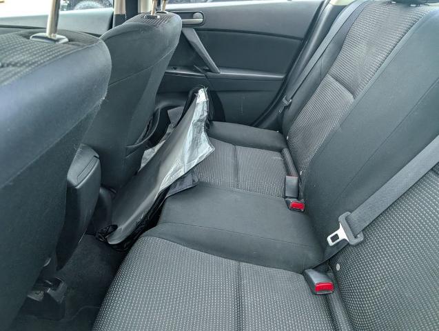 2013 Mazda Mazda3 i Sport