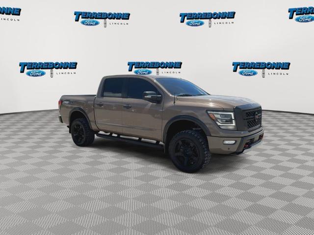 2021 Nissan Titan Crew Cab PRO-4X 4x4