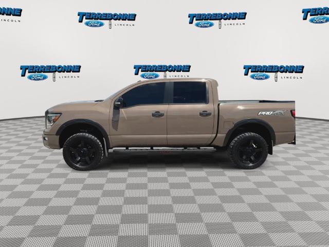 2021 Nissan Titan Crew Cab PRO-4X 4x4