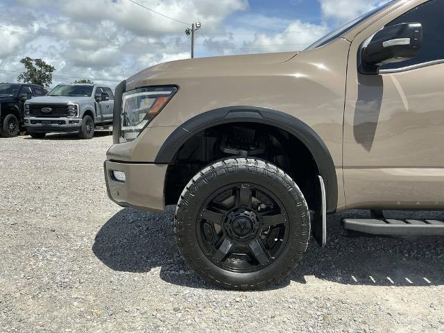 2021 Nissan Titan Crew Cab PRO-4X 4x4