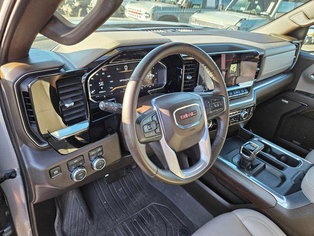 2024 GMC Sierra 1500 4WD Crew Cab Standard Box SLT