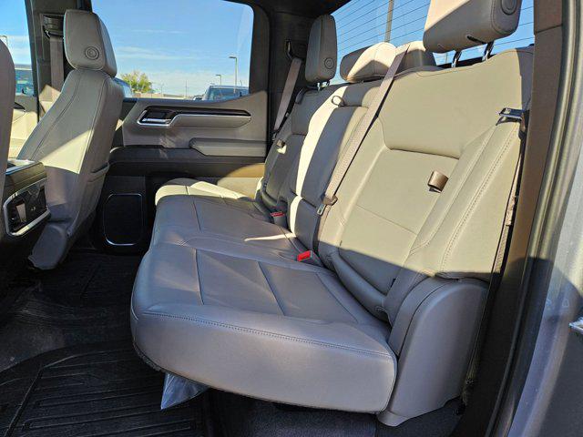 2024 GMC Sierra 1500 4WD Crew Cab Standard Box SLT