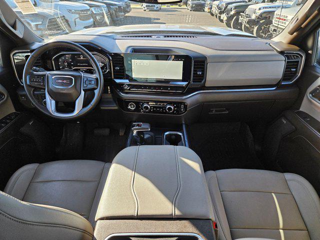 2024 GMC Sierra 1500 4WD Crew Cab Standard Box SLT