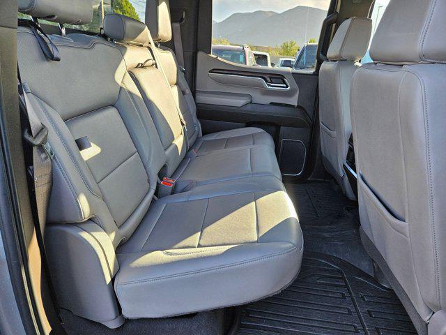 2024 GMC Sierra 1500 4WD Crew Cab Standard Box SLT