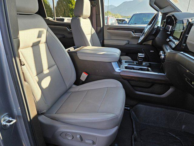 2024 GMC Sierra 1500 4WD Crew Cab Standard Box SLT
