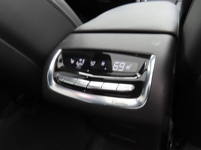 2023 Cadillac XT6 AWD Premium Luxury