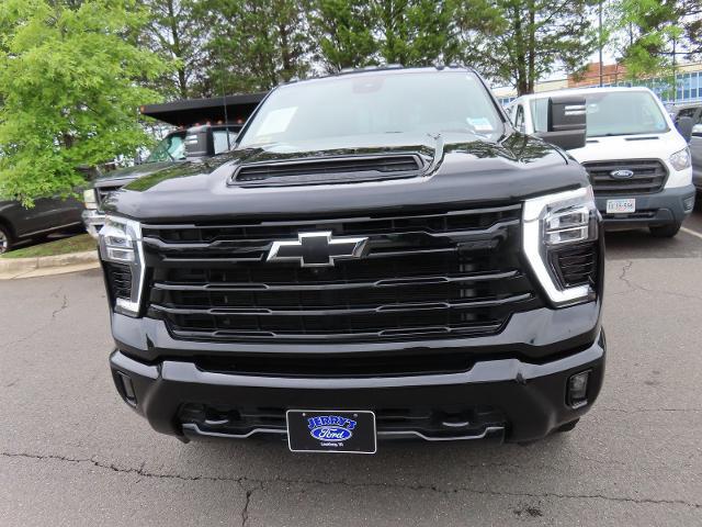 2024 Chevrolet Silverado 2500HD 4WD Crew Cab Standard Bed LT