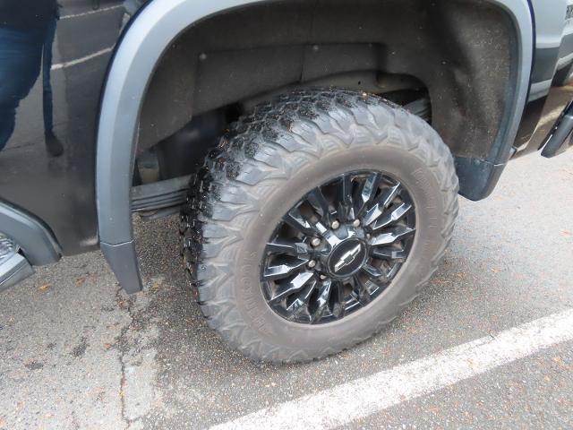 2024 Chevrolet Silverado 2500HD 4WD Crew Cab Standard Bed LT