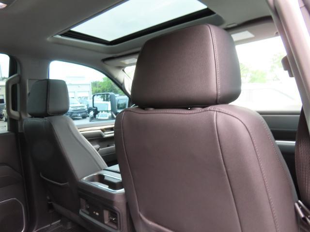 2024 Chevrolet Silverado 2500HD 4WD Crew Cab Standard Bed LT