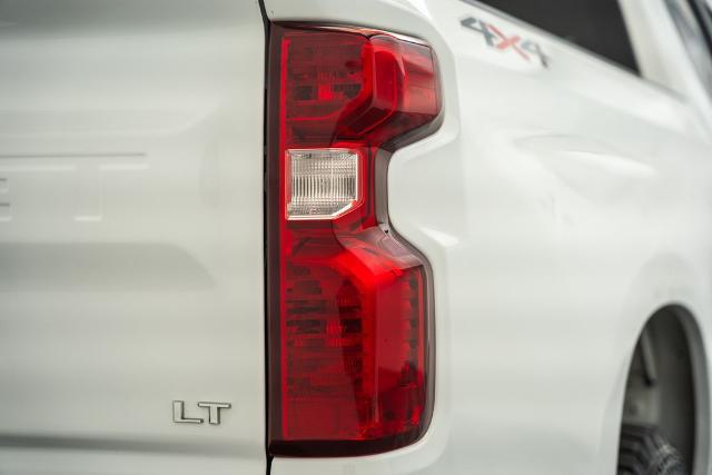 2022 Chevrolet Silverado 1500 4WD Crew Cab Standard Bed LT