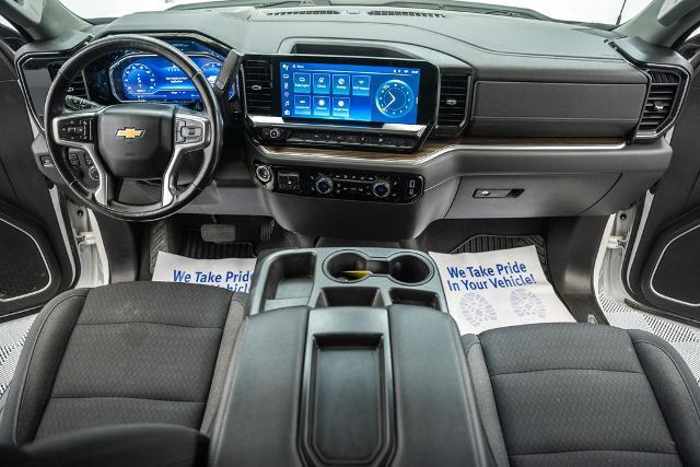 2022 Chevrolet Silverado 1500 4WD Crew Cab Standard Bed LT