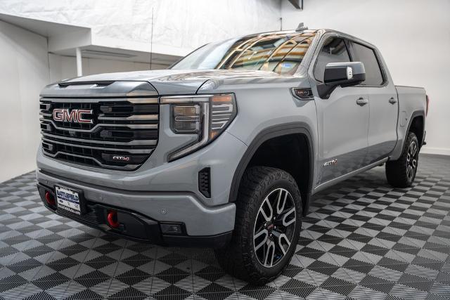 2024 GMC Sierra 1500 4WD Crew Cab Short Box AT4