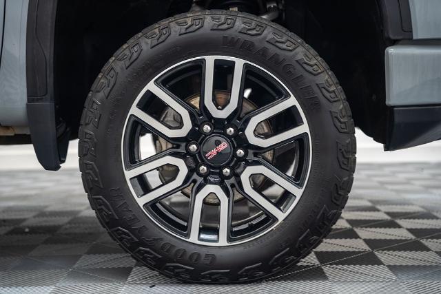 2024 GMC Sierra 1500 4WD Crew Cab Short Box AT4