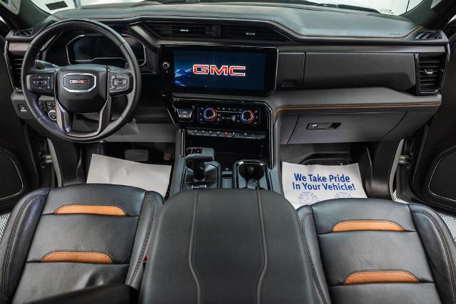 2024 GMC Sierra 1500 4WD Crew Cab Short Box AT4