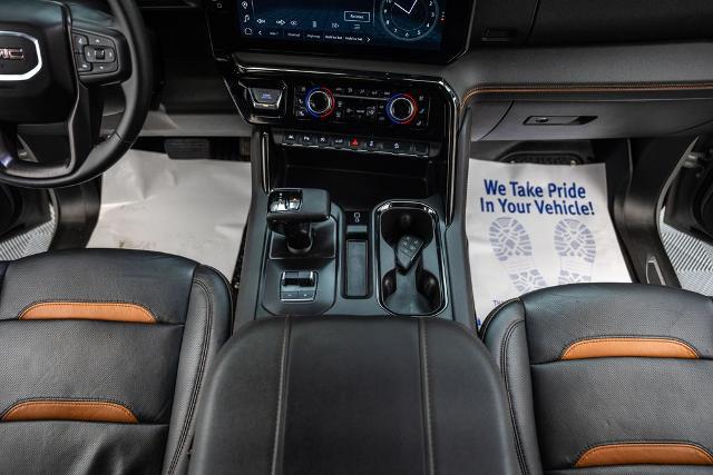 2024 GMC Sierra 1500 4WD Crew Cab Short Box AT4