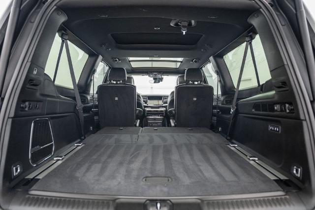 2023 Jeep Wagoneer Series II Carbide 4x4