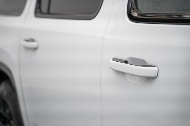 2023 Jeep Wagoneer Series II Carbide 4x4