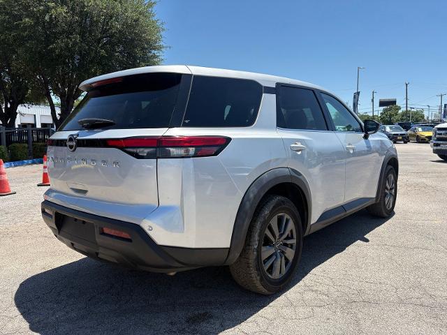 2023 Nissan Pathfinder S 4WD
