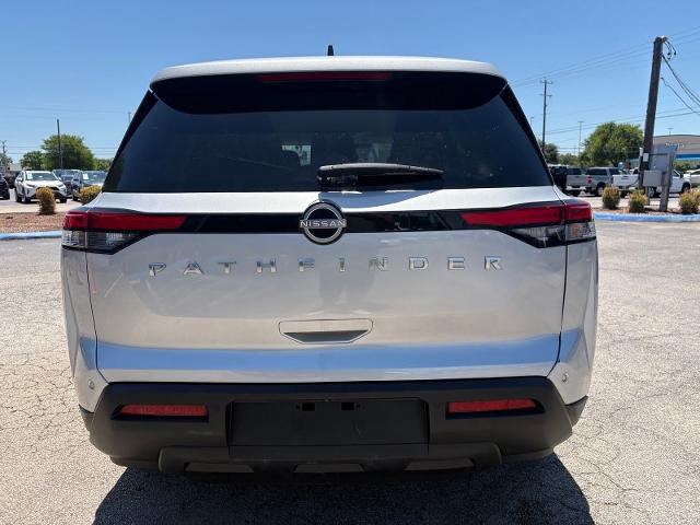 2023 Nissan Pathfinder S 4WD