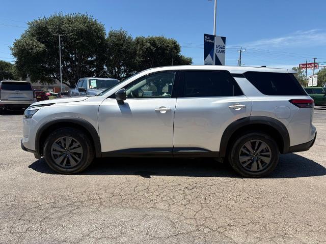 2023 Nissan Pathfinder S 4WD