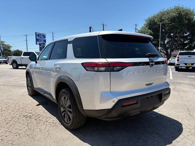 2023 Nissan Pathfinder S 4WD