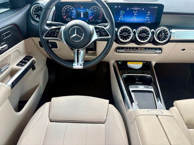 2025 Mercedes-Benz GLB Base