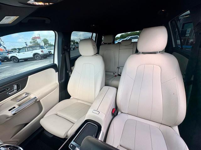 2025 Mercedes-Benz GLB Base