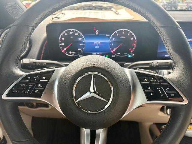 2025 Mercedes-Benz GLB Base
