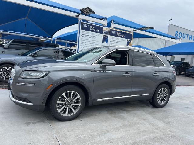2022 Lincoln Nautilus Standard