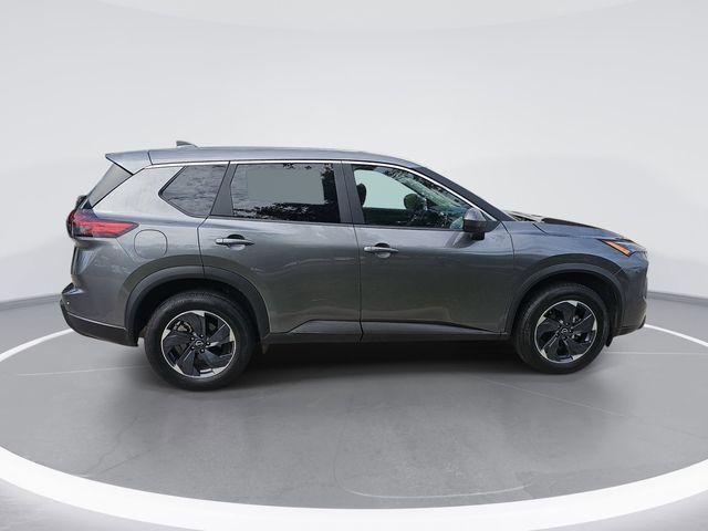 2024 Nissan Rogue SV FWD