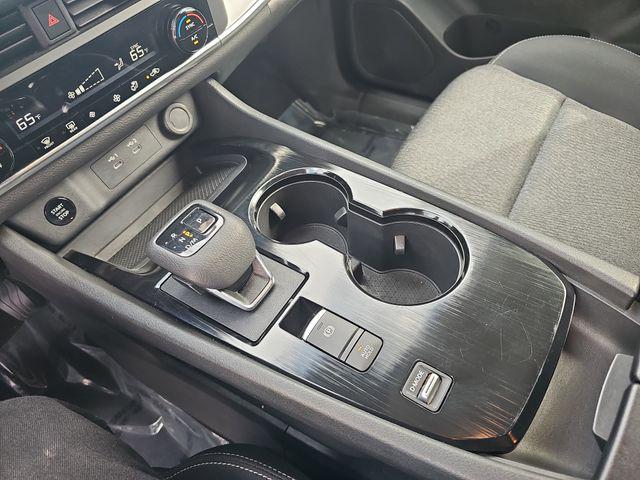 2024 Nissan Rogue SV FWD