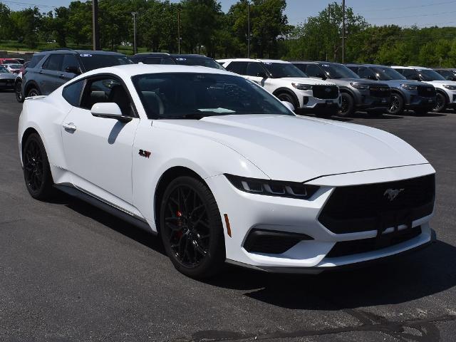 2024 Ford Mustang EcoBoost Fastback