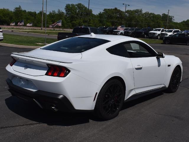 2024 Ford Mustang EcoBoost Fastback
