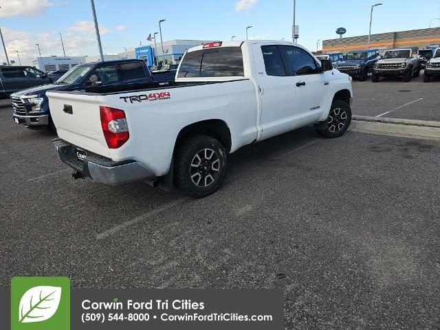 2016 Toyota Tundra SR5 5.7L V8
