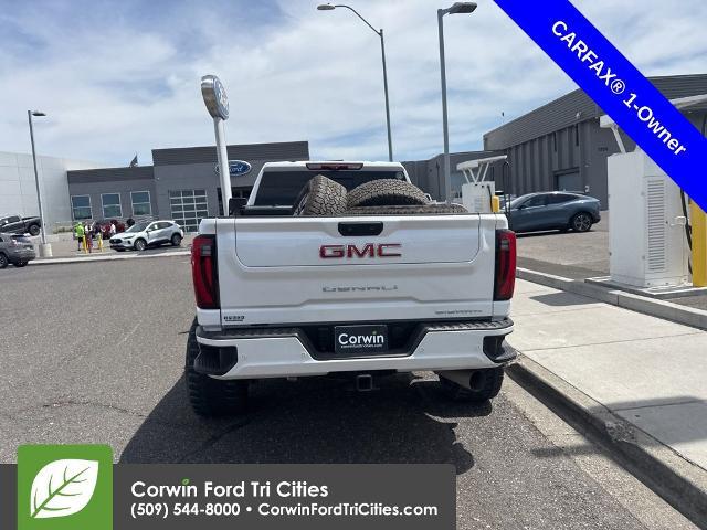 2025 GMC Sierra 2500HD 4WD Crew Cab Standard Bed Denali