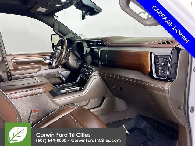 2025 GMC Sierra 2500HD 4WD Crew Cab Standard Bed Denali