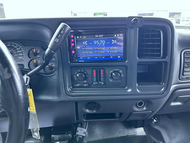 2003 Chevrolet Silverado 2500HD Base
