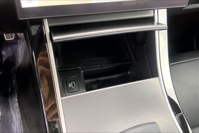 2025 Land Rover Range Rover Velar P250 Dynamic SE