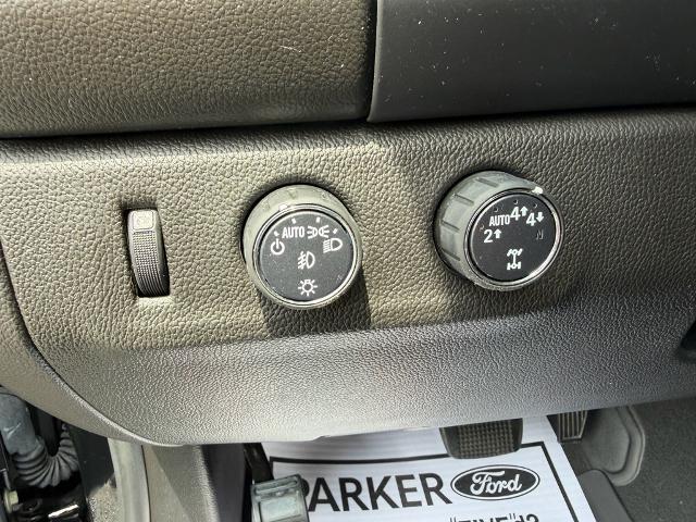 2022 GMC Canyon 4WD Crew Cab Short Box AT4 - Leather