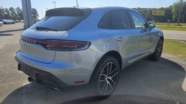 2023 Porsche Macan Base