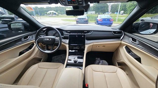 2025 Jeep Grand Cherokee L Limited 4x4