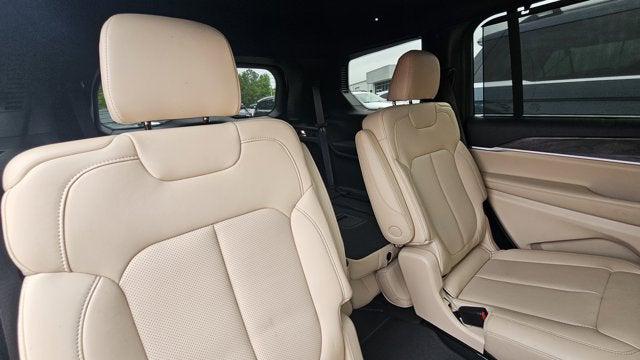 2025 Jeep Grand Cherokee L Limited 4x4