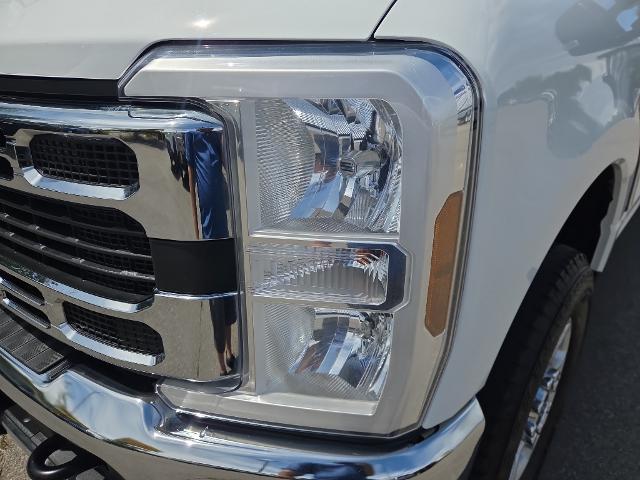 2025 Ford F-350 XLT
