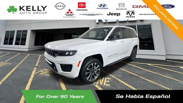 2022 Jeep Grand Cherokee Overland 4x4 for sale in Emmaus, PA